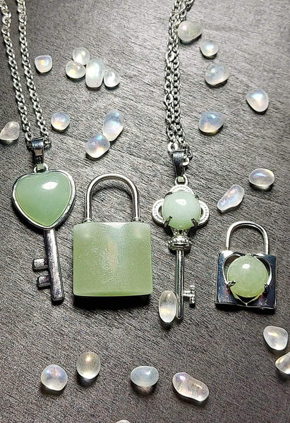 SALE!!! Crystal Lock & Key Pendant Set