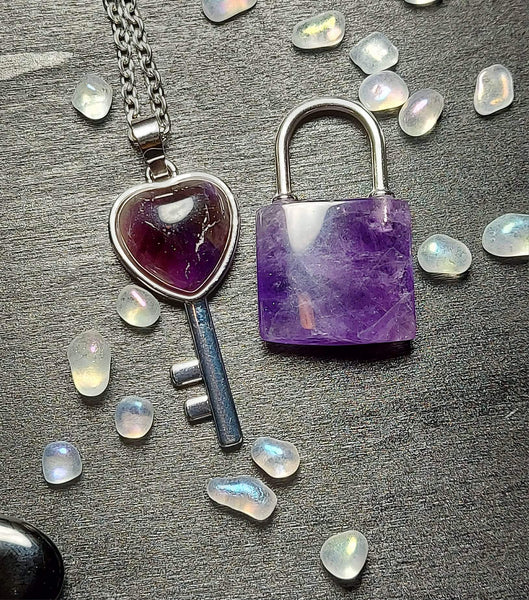 SALE!!! Crystal Lock & Key Pendant Set