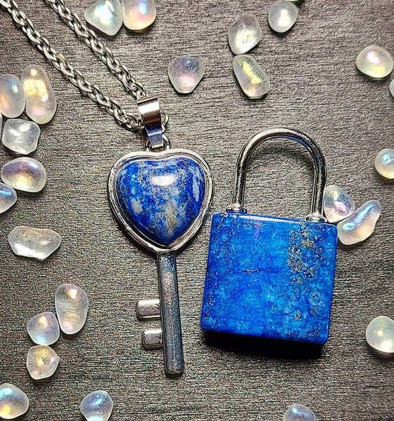 SALE!!! Crystal Lock & Key Pendant Set